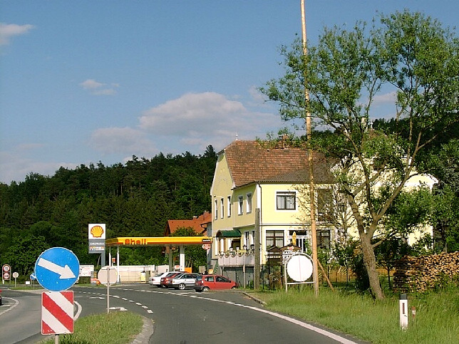 Weißenbachl, Bundesstraße 50