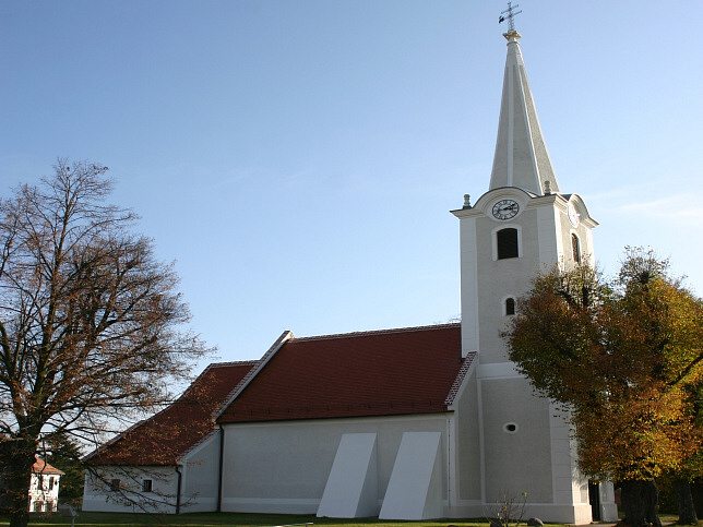 Weppersdorf, Pfarrkirche Hl. Dreifaltigkeit