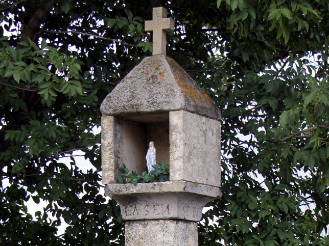 Wiesen, Wetterkreuz