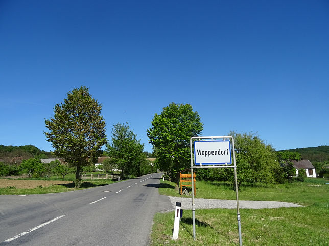 Woppendorf, Ortstafel