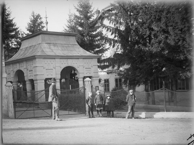Bad Sauerbrunn, Quellenhaus