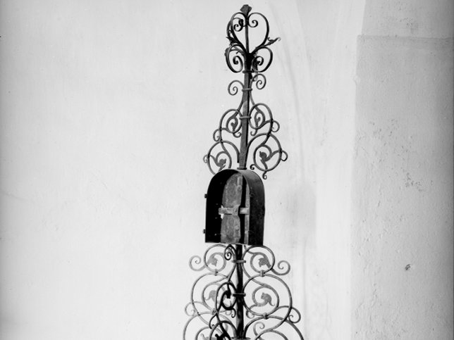 Breitenbrunn, Kreuz