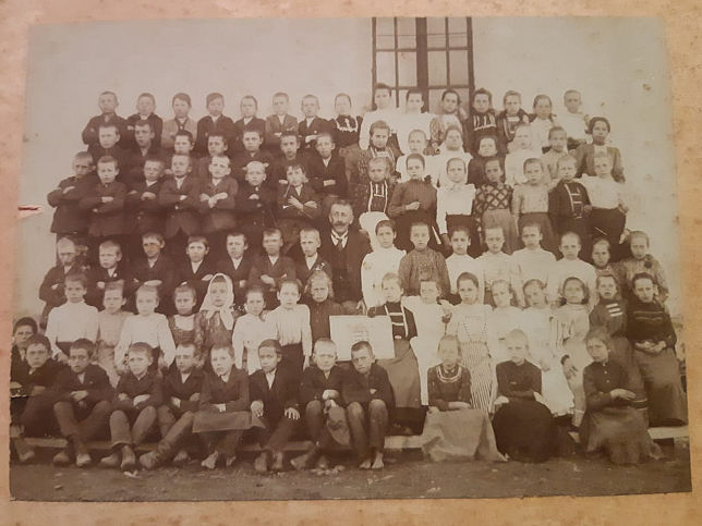 Deutsch Tschantschendorf, Volksschule
