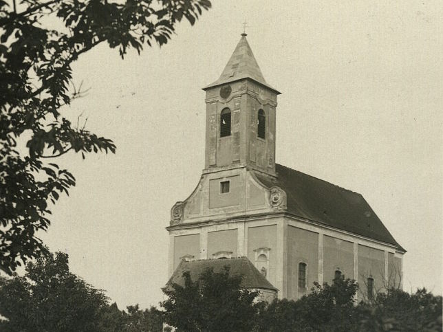Jois, Kirche