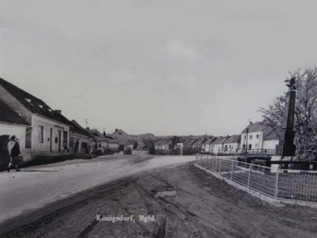 K�nigsdorf, Dorfstra�e