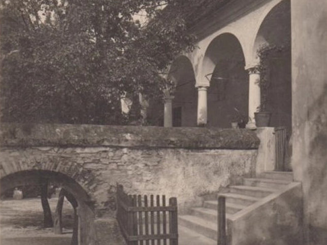 Lackenbach, Schlosshof
