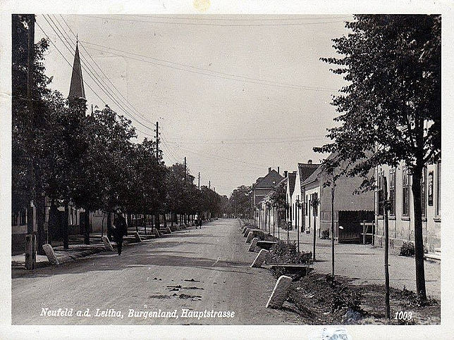 Neufeld an der Leitha, Hauptstrae