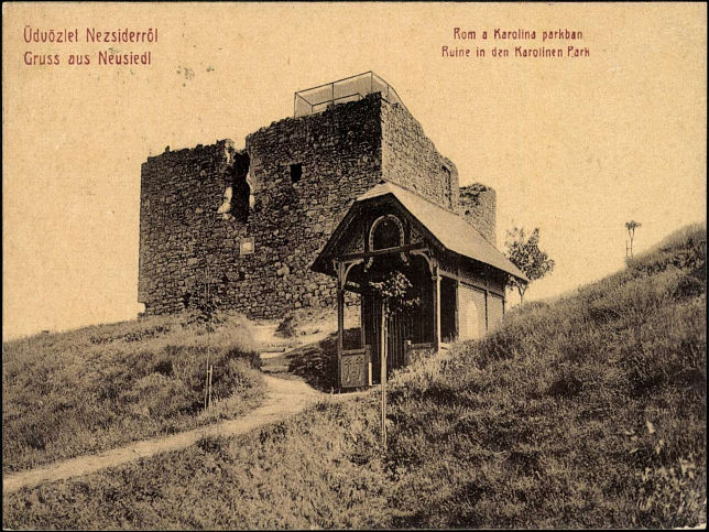 Neusiedl am See, Ruine und Karolinen-Park