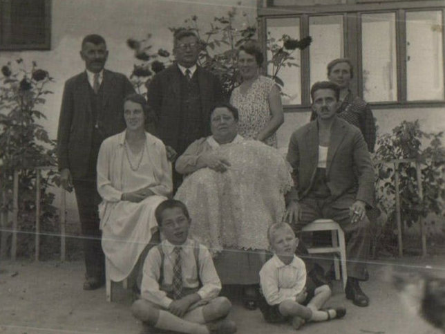 Ollersdorf, Familie Ganselmaier