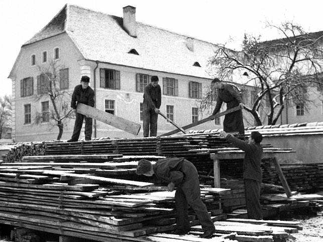 Pinkafeld, Landesberufsschule, Ansicht über Eck 1955