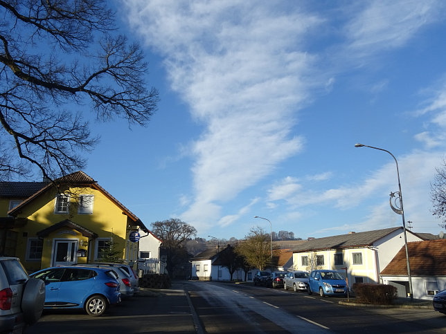 Kukmirn - Rund ums Apfeldorf K1