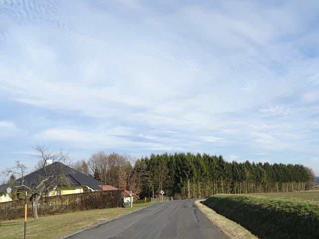 Kukmirn - Rund ums Apfeldorf K1