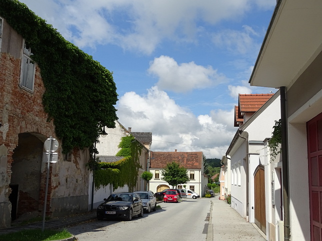 Gerichtsbergweg W65