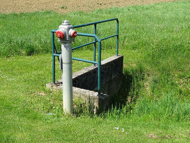 Zufluss zum Bach von Hochberg