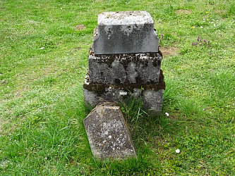 Friedhof R�baf�zes (Raabfidisch)