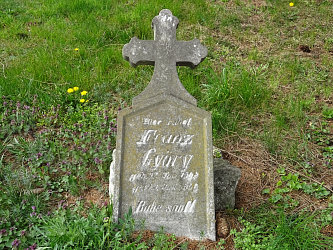 Friedhof R�baf�zes (Raabfidisch)