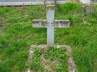 Friedhof R�baf�zes (Raabfidisch)