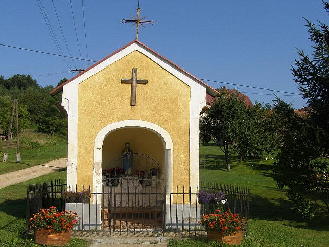 Aptistvnfalva, Kapelle