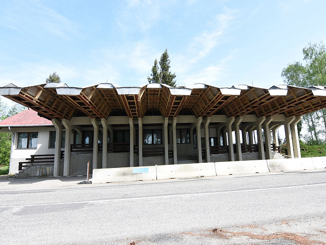 Bajnsenye, Grenzstation