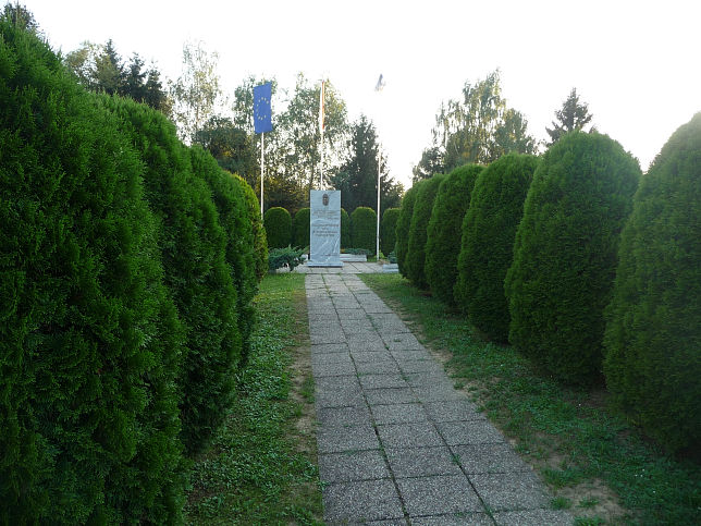 Bajnsenye, Millennium-Gedenkpark