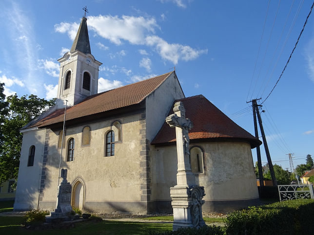 Balogunyom, Pfarrkirche Allerheiligen