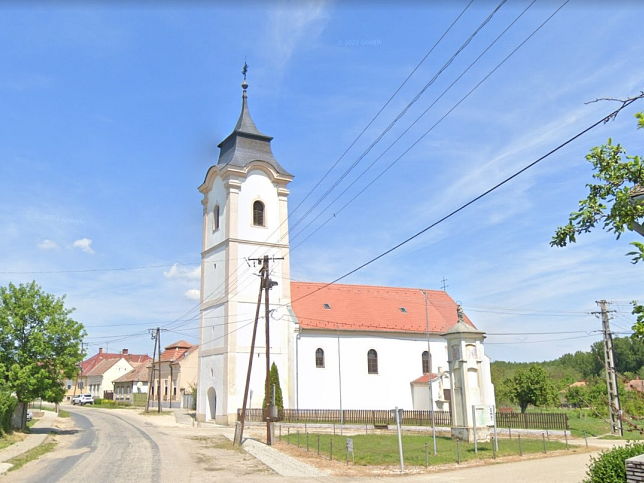Bodonhely, Kirche