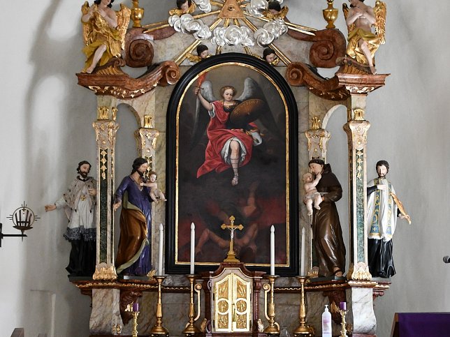 Bucsu, Kirche St. Michael