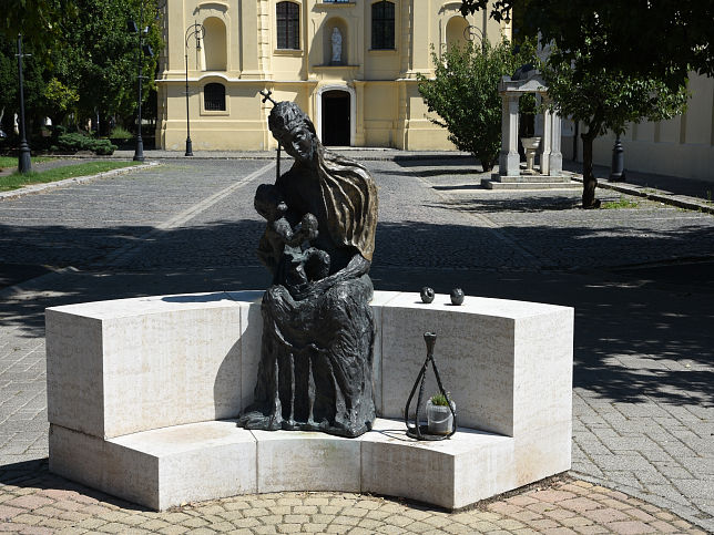 Celldmlk, Kirche