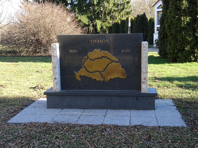 Csknydoroszl, Trianon Memorial