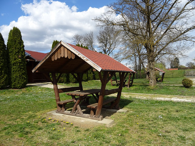 Csrtnek, Campingplatz Akcfa
