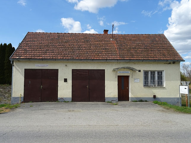 Csrtnek, Ehem. Feuerwehr und Brgerwehr