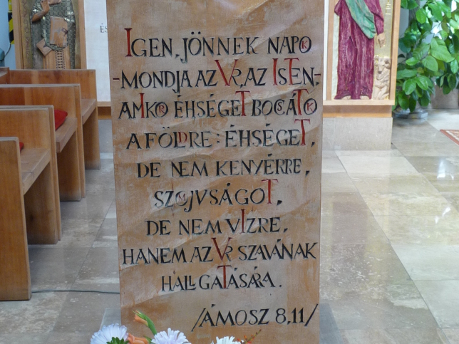 Csrtnek, Kirche des ewigen Wortes