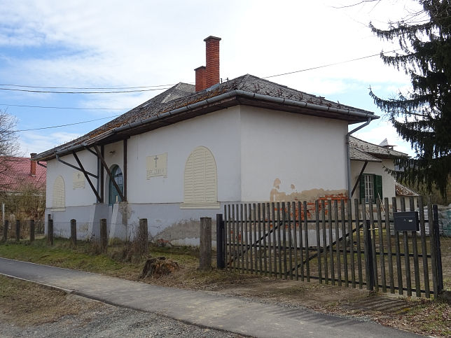 Csrtnek, Alte Dorfschule