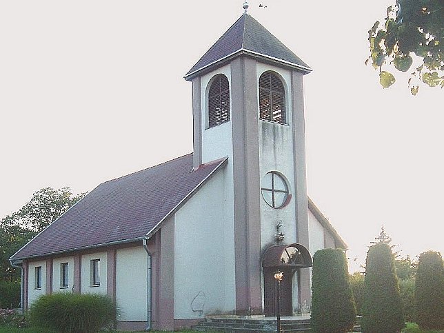 Dbrhegy, Kirche