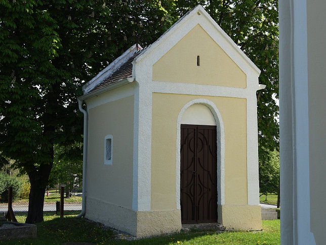 Dozmat, Kapelle