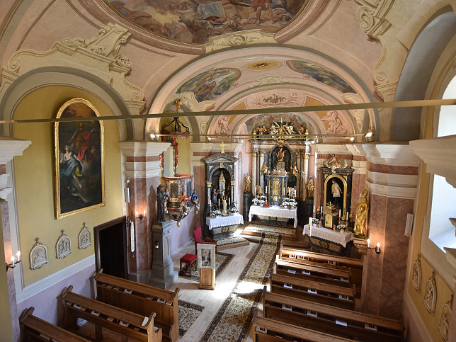 Dozmat, Kirche
