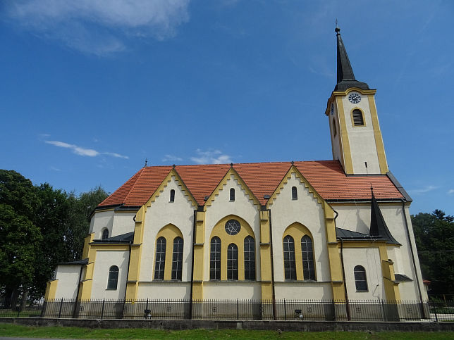 Dunakiliti, Kirche