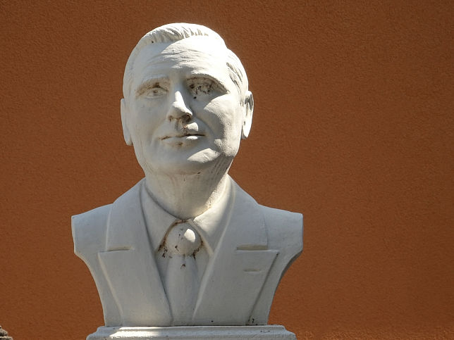 Dunakiliti, Familie Pog�ny