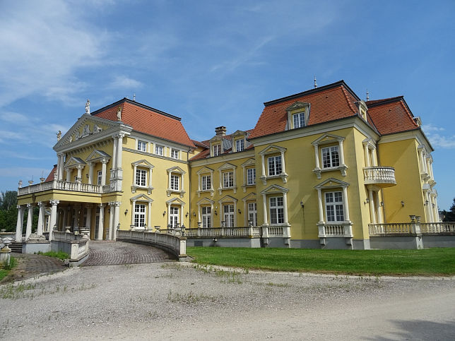 Dunakiliti, Princess Palace