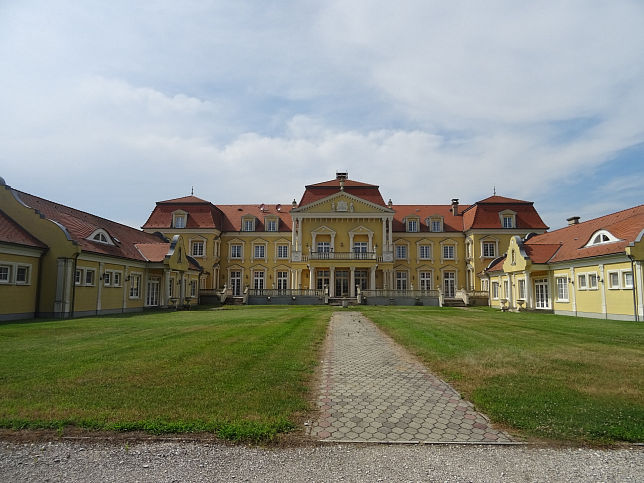 Dunakiliti, Princess Palace