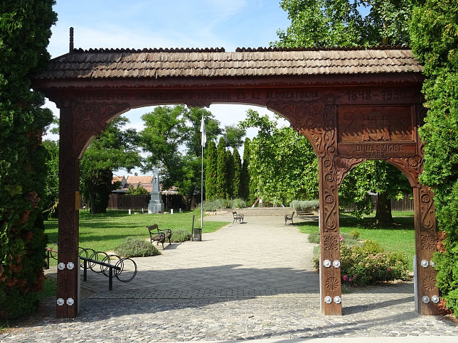 Dunasziget, Gedenkpark