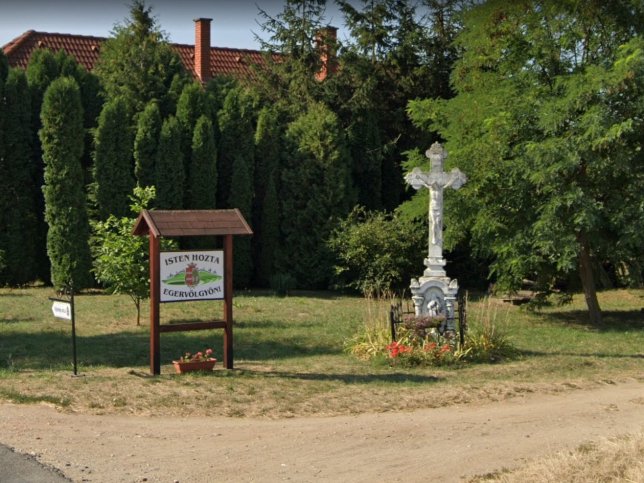 Egervlgy, Denkmal