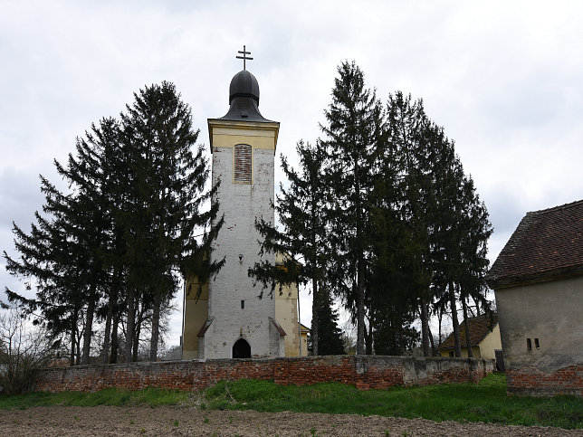 Egyhzasholls, Kirche