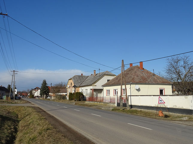 Felsberkifalu, Ortsansicht