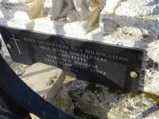 Felsberkifalu, Kreuz