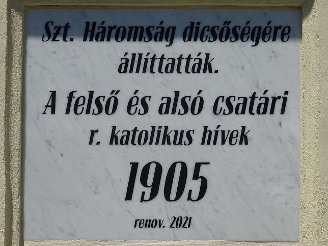Felscsatr, Dreifaltigkeitssule