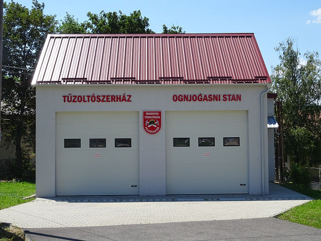 Felscsatr, Feuerwehr