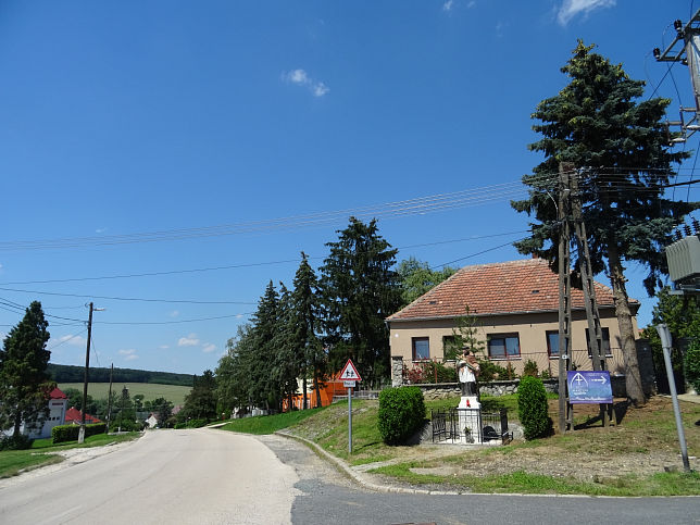 Felscsatr, Nepomuk