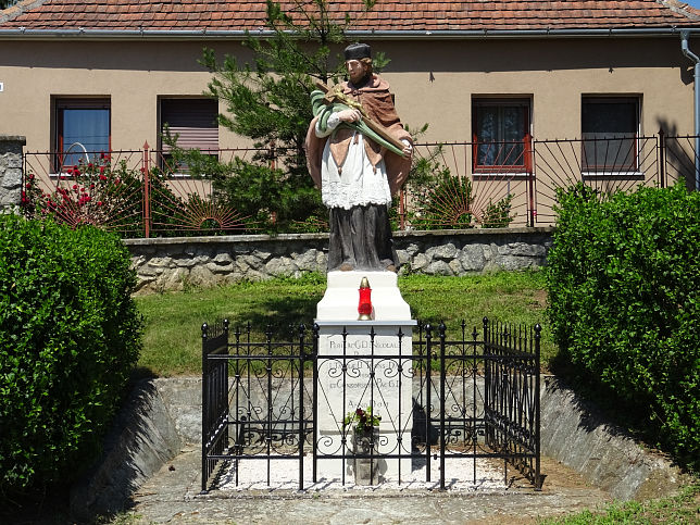 Felscsatr, Nepomuk