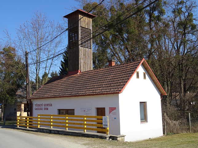 Felsőszlnk, Feuerwehrhaus